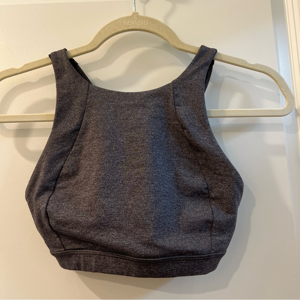 Lululemon energy bra size 4